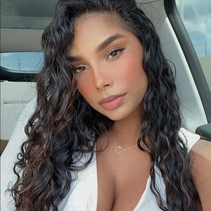 Meet your Posher, Kelley